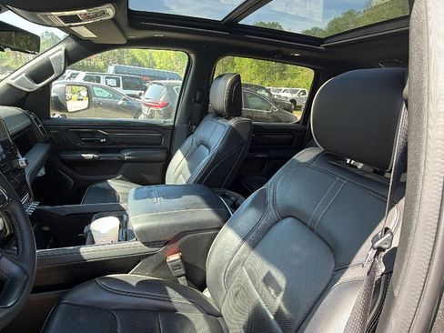 Used 2024 RAM 1500 Limited image 17