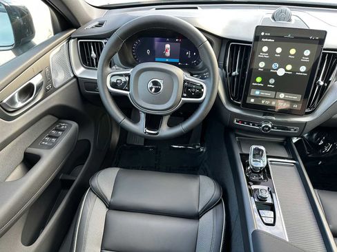 New 2026 Volvo XC60 B5 Ultra w/ Climate Package image 17