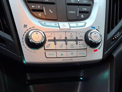 Used 2014 Chevrolet Equinox LT w/ Safety Package image 24