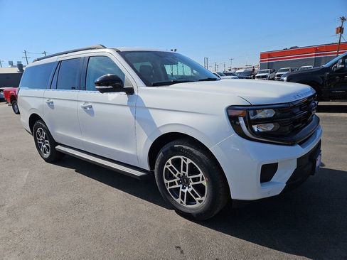 New 2026 Ford Expedition Max Active image 1