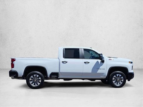 New 2026 Chevrolet Silverado 2500 Custom w/ Custom Value Package AWD/4WD image 7