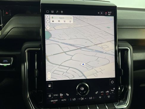 Used 2025 GMC Yukon XL Denali image 20