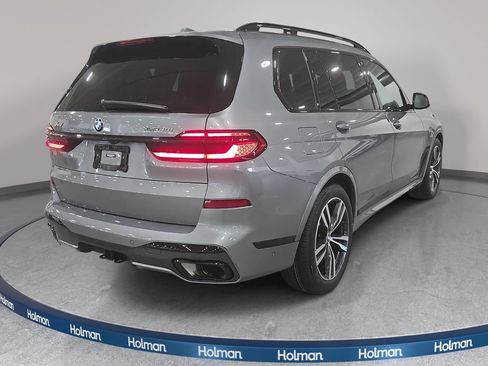 Used 2024 BMW X7 xDrive40i w/ M Sport Package AWD/4WD image 5