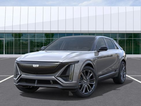 New 2026 Cadillac Lyriq V w/ Exterior Carbon Fiber Package AWD/4WD image 6