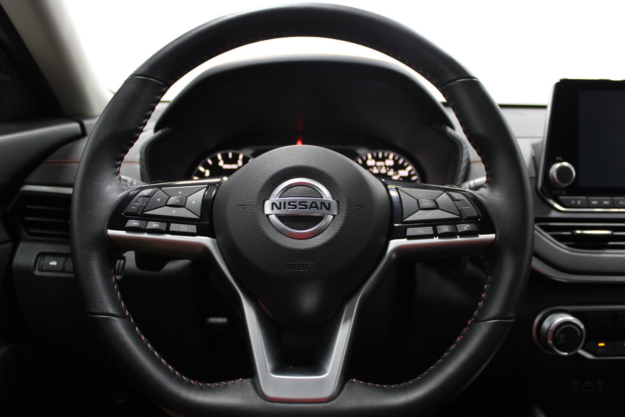 Used 2021 Nissan Altima 2.5 SR FWD image 29
