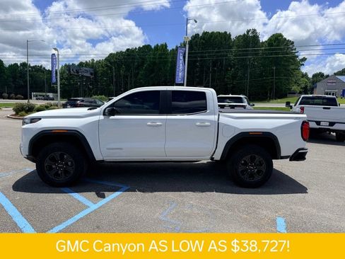 Used 2024 GMC Canyon Elevation w/ Trailering Package AWD/4WD image 3