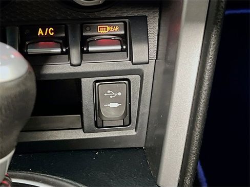 Used 2015 Subaru BRZ Limited w/ Popular Package #2B image 18