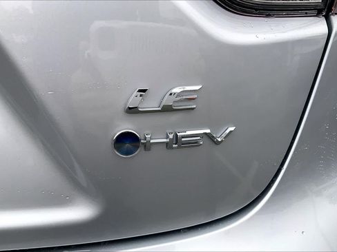 Used 2026 Toyota Corolla LE w/ LE Premium Package FWD image 15