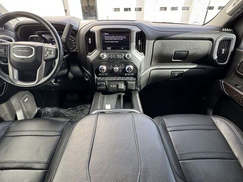 Used 2023 GMC Sierra 2500 Denali w/ Denali Ultimate Package image 15