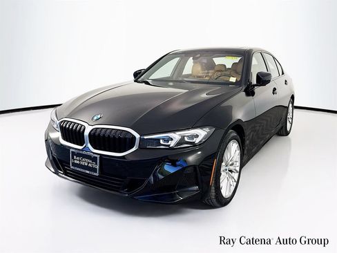 Used 2023 BMW 330i xDrive Sedan w/ Premium Package AWD/4WD image 3