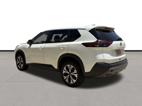 Used 2023 Nissan Rogue SV AWD/4WD image 7