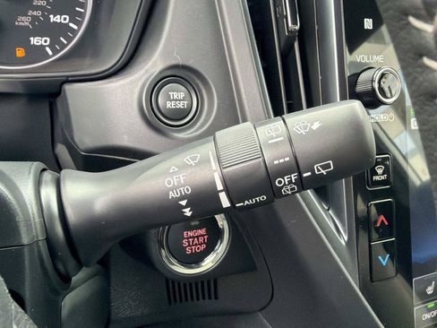 New 2026 Subaru Forester Limited AWD/4WD image 25