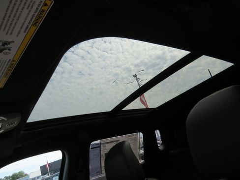 New 2025 Jeep Compass Limited w/ Sun & Sound Group image 20