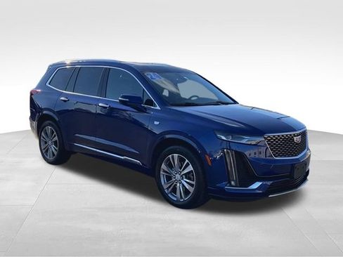 Certified 2024 Cadillac XT6 Premium Luxury w/ LPO, Floor Liner Package AWD/4WD image 2