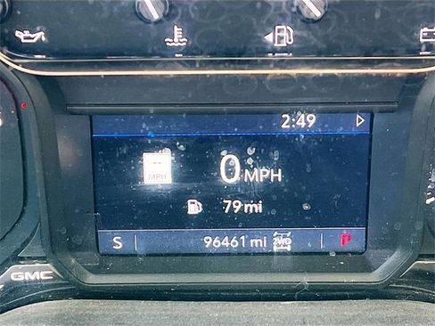 Used 2022 GMC Sierra 2500 AT4 w/ AT4 Preferred Package image 6