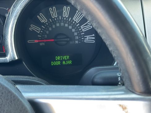 Used 2006 Ford Mustang GT RWD image 30