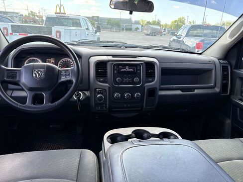 Used 2014 RAM 1500 ST w/ SXT Appearance Group AWD/4WD image 8