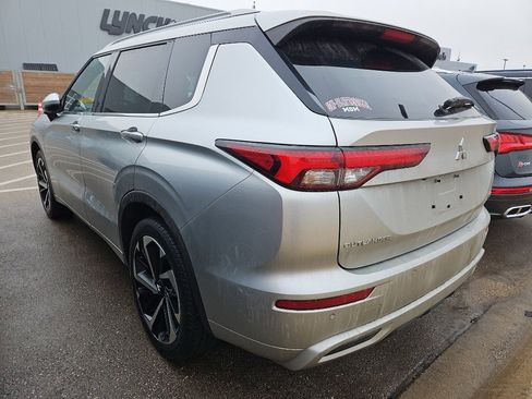 Used 2022 Mitsubishi Outlander SEL image 5
