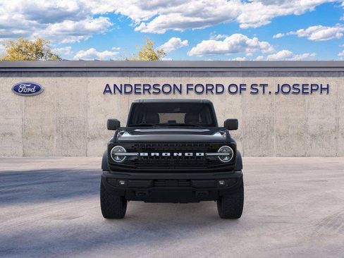 New 2026 Ford Bronco Outer Banks AWD/4WD image 6