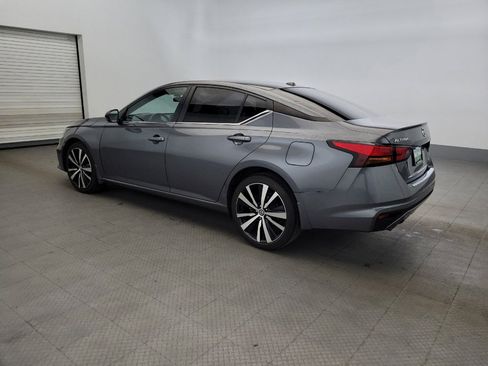 Used 2021 Nissan Altima 2.5 SR w/ SR Premium Package AWD/4WD image 3