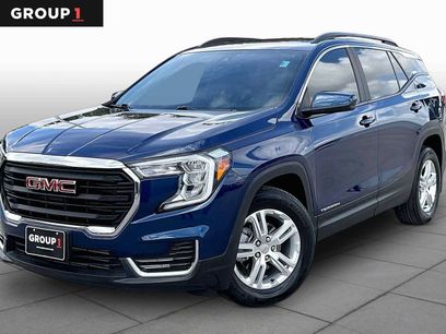 Used 2022 GMC Terrain SLE w/ Driver Convenience Package