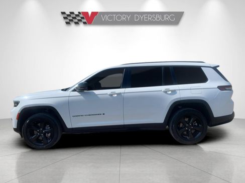 Used 2025 Jeep Grand Cherokee L Altitude AWD/4WD image 7