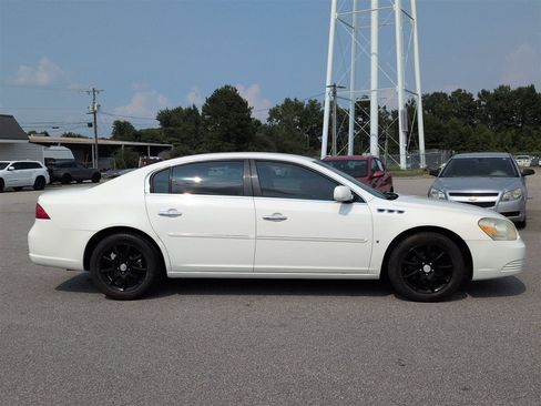 Used 2008 Buick Lucerne CXL FWD image 2