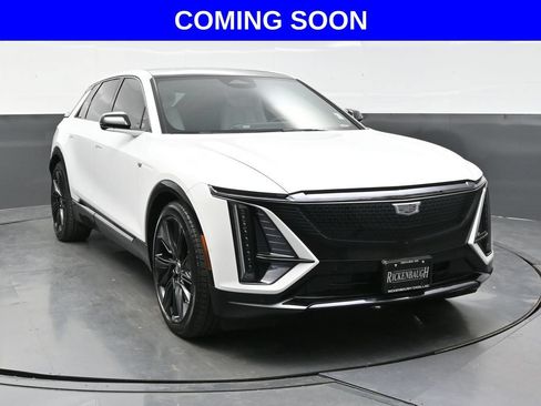 Certified 2024 Cadillac Lyriq Sport AWD/4WD image 1