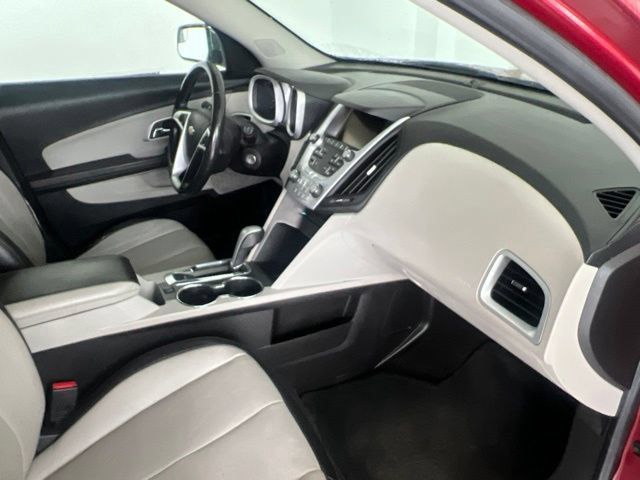Used 2012 Chevrolet Equinox LTZ AWD/4WD image 25
