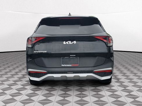 Used 2023 Kia Sportage EX image 3