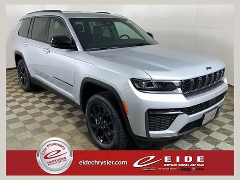 New 2026 Jeep Grand Cherokee L 4WD image 1