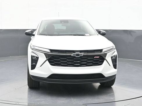 New 2026 Chevrolet Trax RS w/ Driver Confidence Package FWD image 16