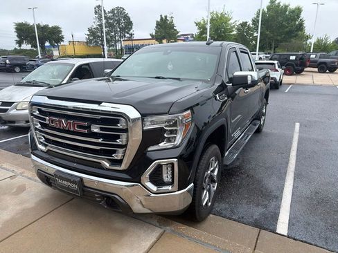 Used 2019 GMC Sierra 1500 SLT w/ SLT Premium Plus Package AWD/4WD image 2