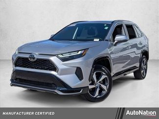 Used 2025 Toyota RAV4 SE video 1