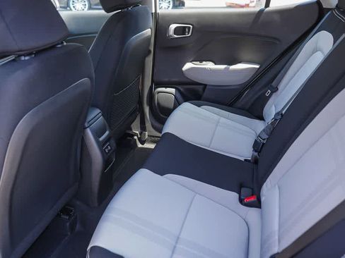New 2026 Hyundai Venue SEL FWD image 18