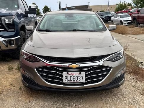 Used 2024 Chevrolet Malibu LT FWD image 3