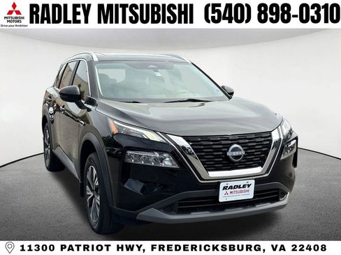Used 2023 Nissan Rogue SV w/ SV Premium Package image 22