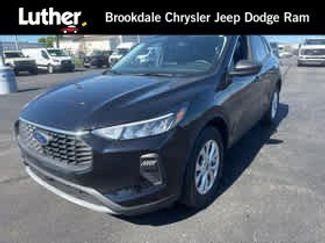 Used 2023 Ford Escape Active AWD/4WD video 1