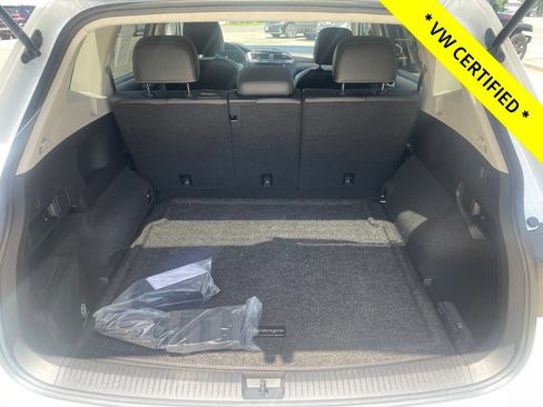 Certified 2023 Volkswagen Tiguan SE AWD/4WD image 19