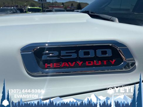Used 2022 RAM 2500 Laramie AWD/4WD image 9