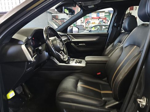 Used 2024 MAZDA CX-90 Plug-In Hybrid w/ Premium Plus AWD/4WD image 5