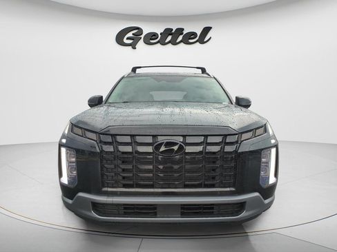 Used 2024 Hyundai Palisade Limited FWD image 2