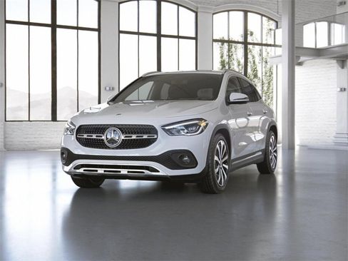 Used 2022 Mercedes-Benz GLA 250 4MATIC image 42