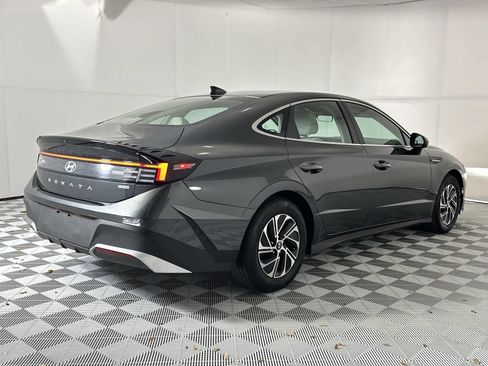 Used 2026 Hyundai Sonata Blue FWD image 8