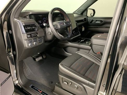 Used 2025 GMC Yukon XL AT4 Ultimate image 34