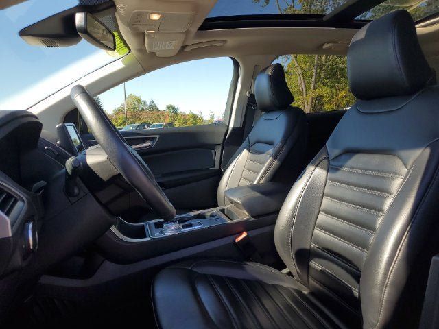Used 2024 Ford Edge SEL w/ Convenience Package AWD/4WD image 5