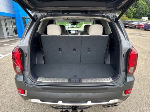 Used 2022 Hyundai Palisade Calligraphy image 13