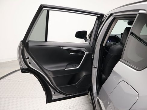 Certified 2025 Toyota RAV4 Limited w/ Advanced Technology Package AWD/4WD image 21
