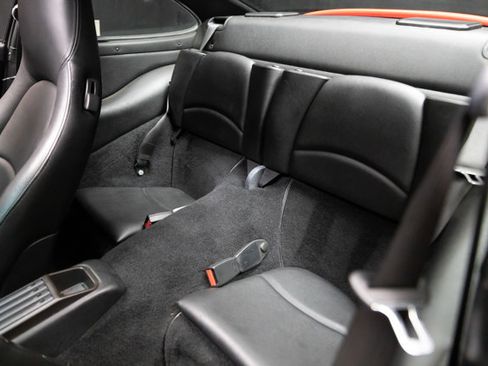 Used 1995 Porsche 911 Carrera RWD image 11