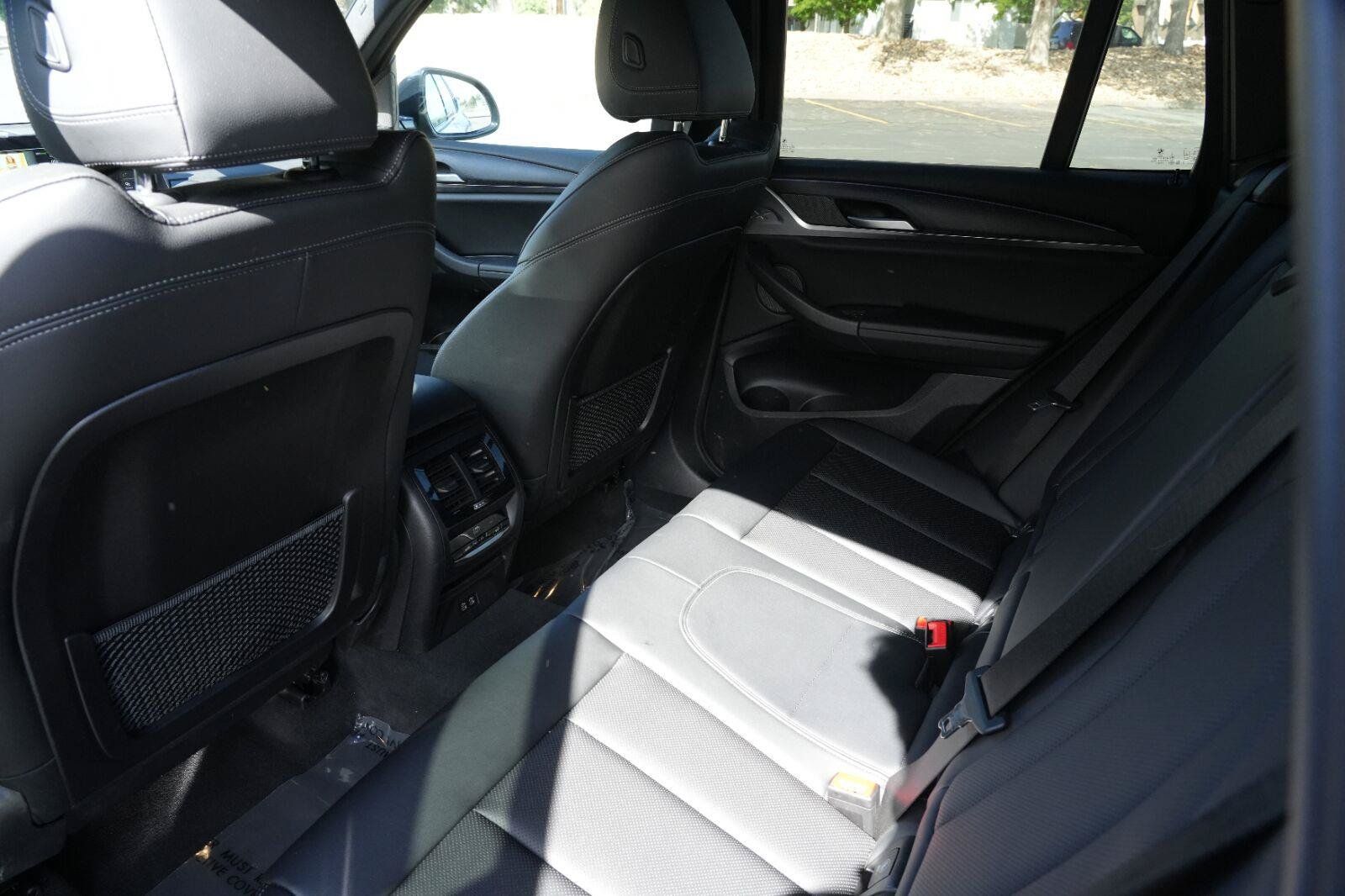 Used 2024 BMW X3 xDrive30i w/ M Sport Package AWD/4WD image 15